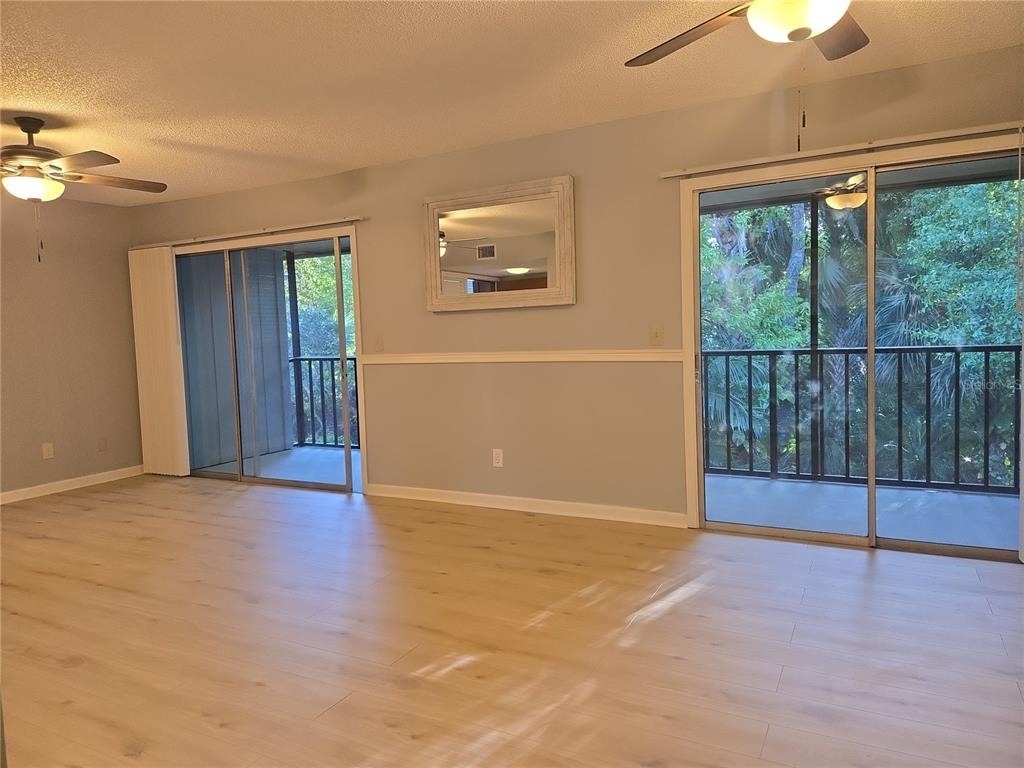 160 Live Oak Woods Court - Photo 6