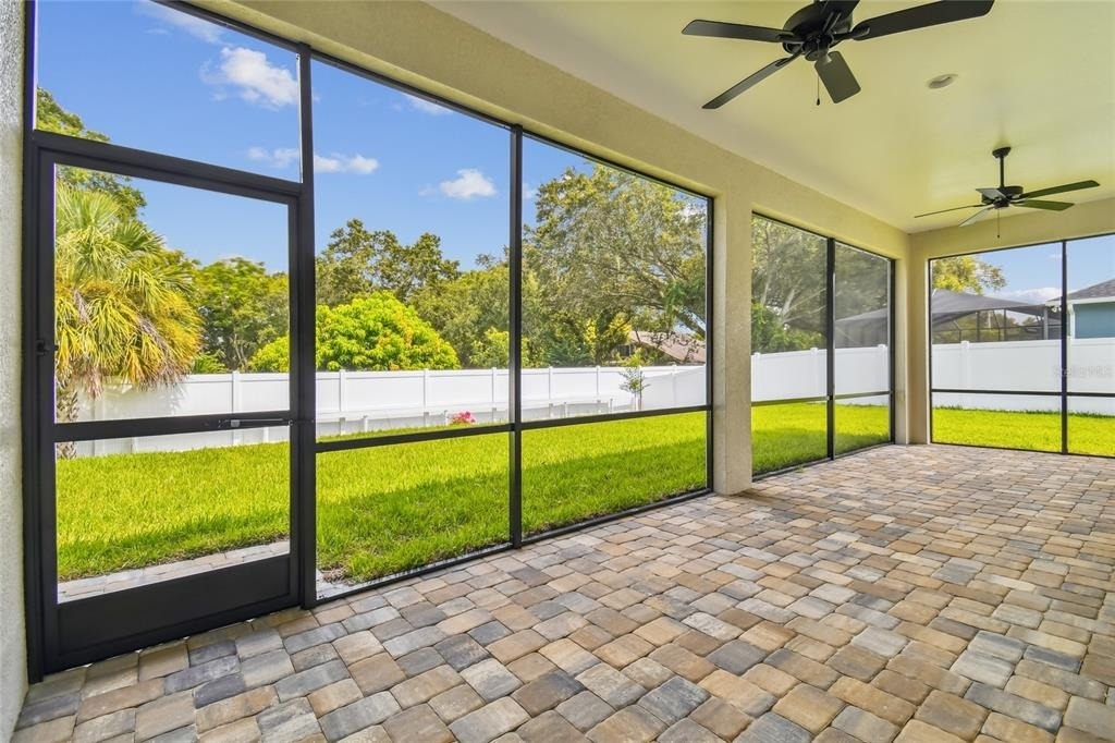 5054 Siesta Place - Photo 32