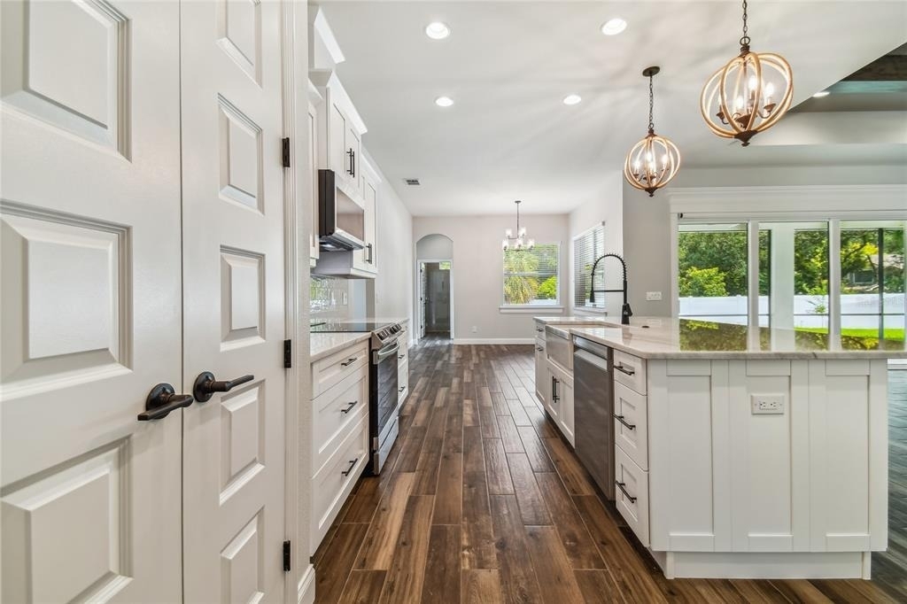 5054 Siesta Place - Photo 10