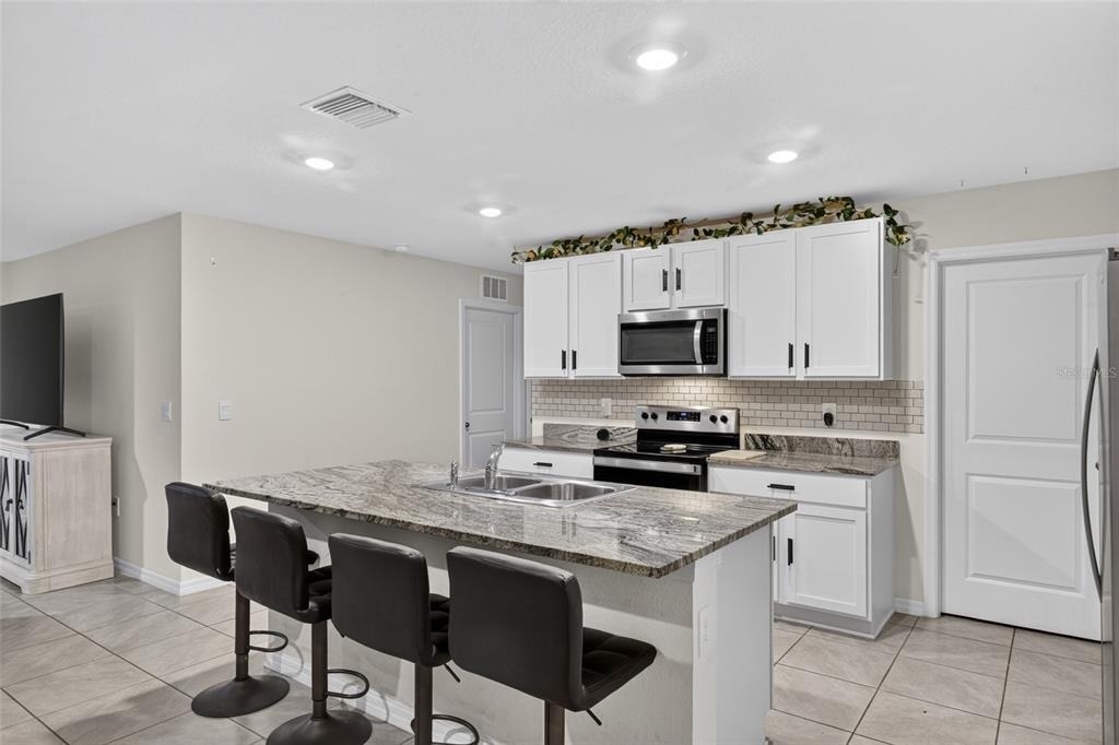 1230 Nw 248th Drive - Photo 5