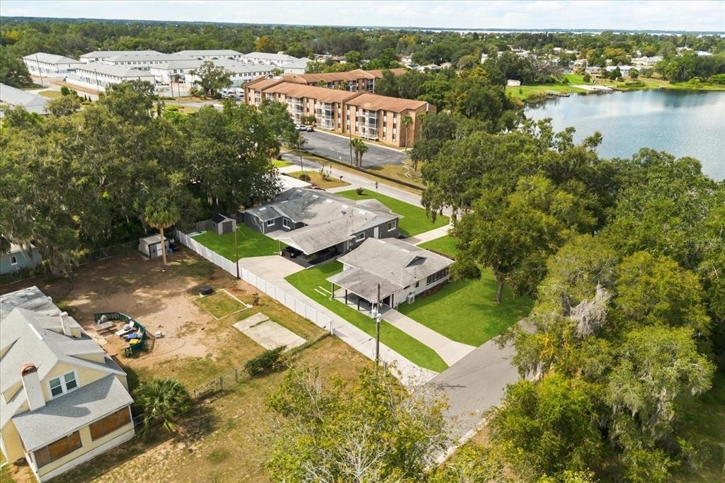 1210 E Caroline Street - Photo 43