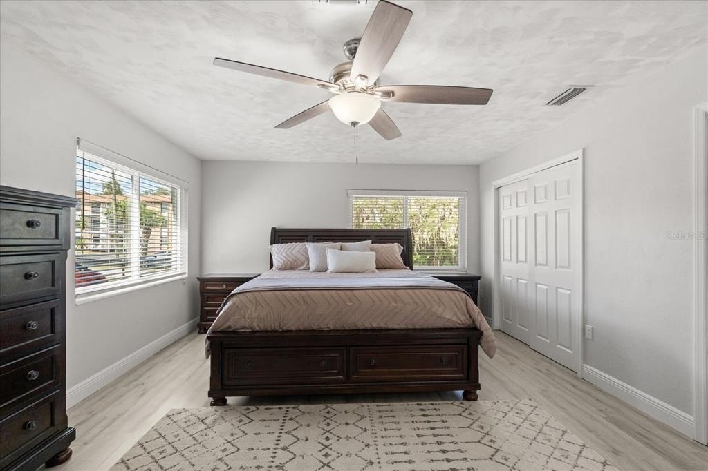 1210 E Caroline Street - Photo 25