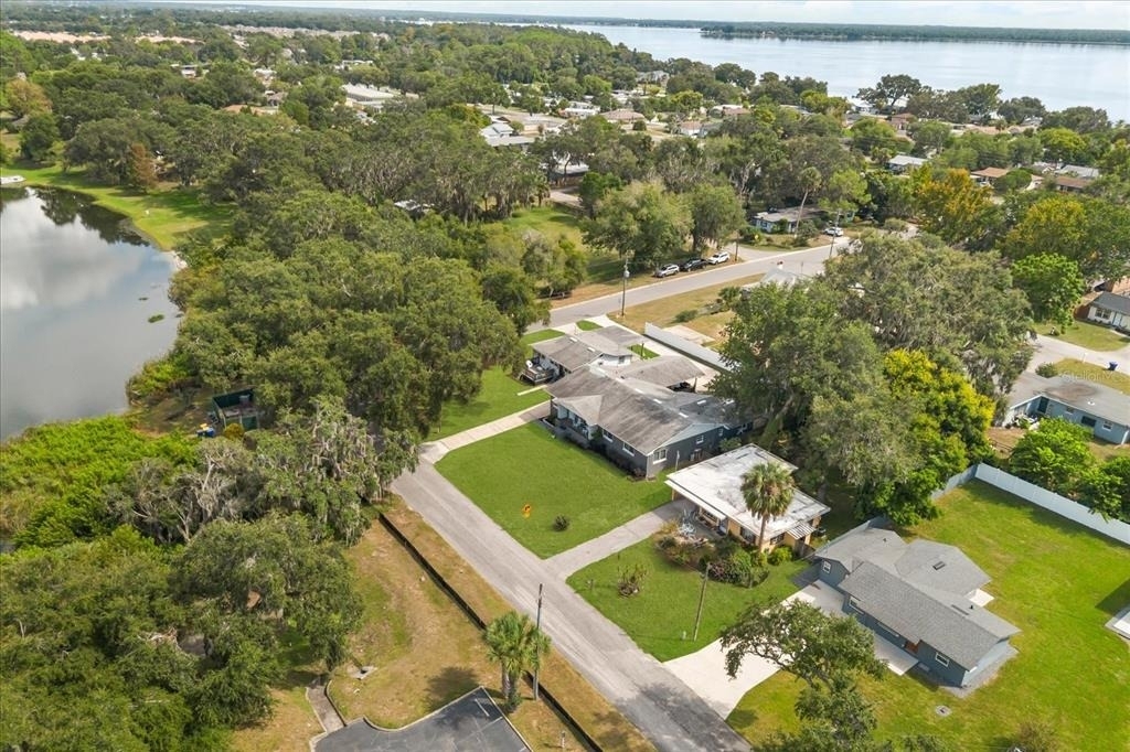 1210 E Caroline Street - Photo 46