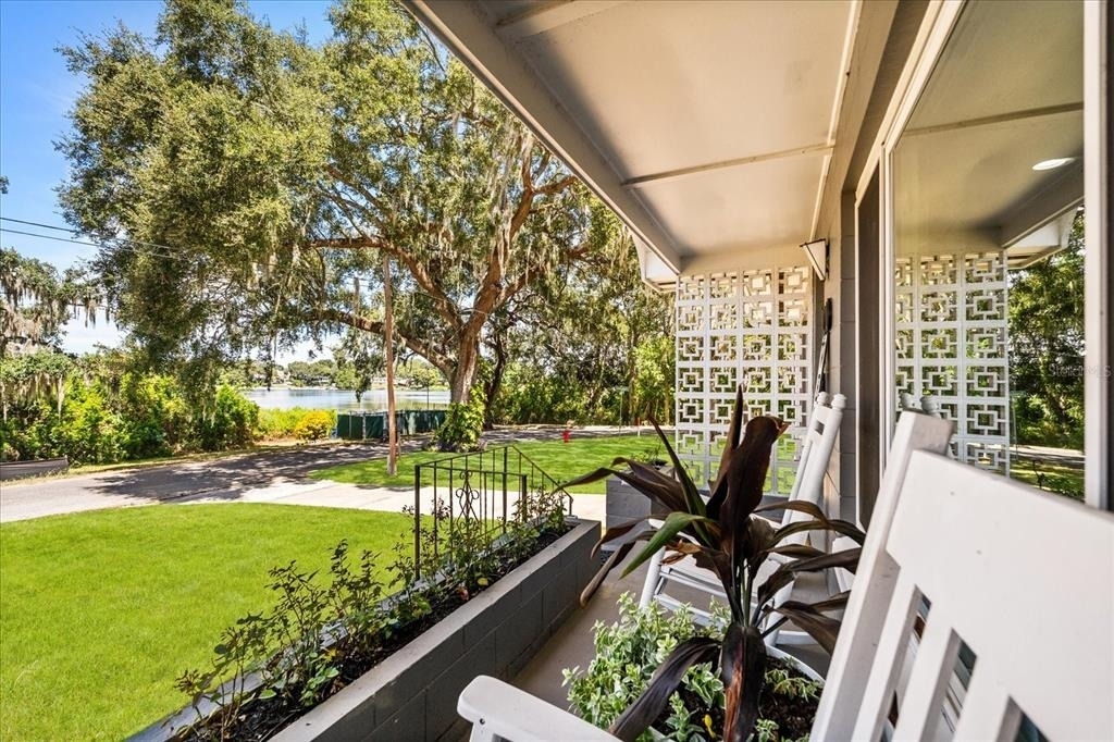 1210 E Caroline Street - Photo 38