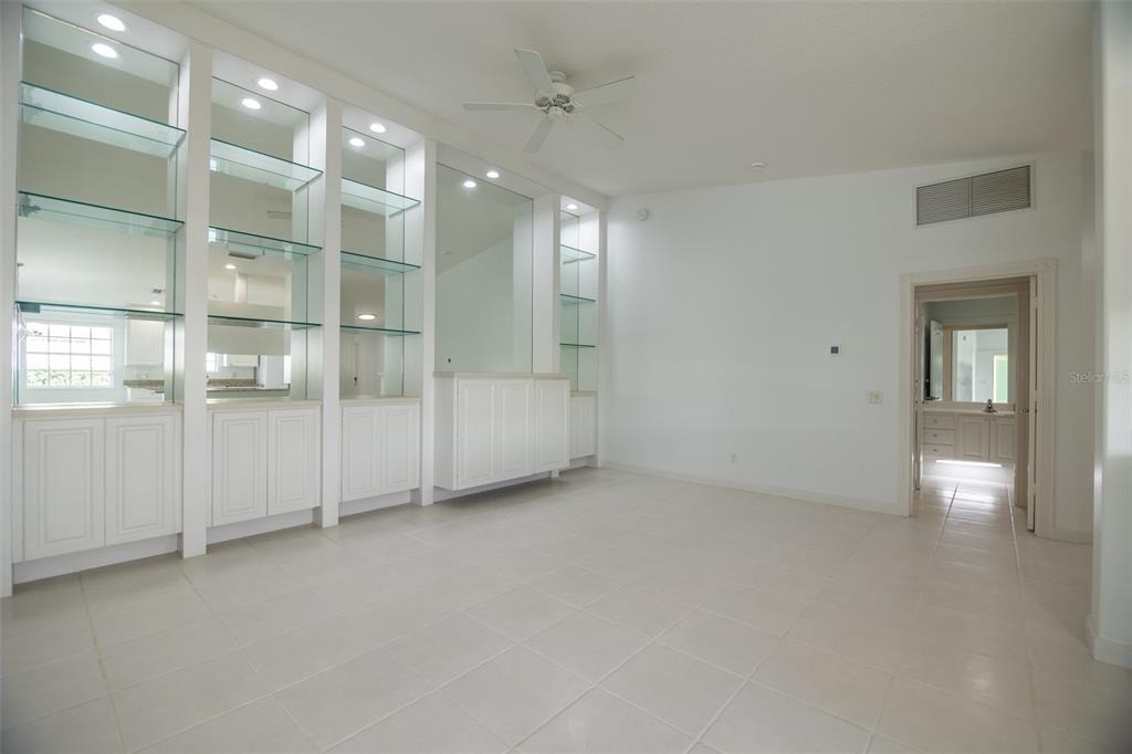 8876 Estepona Court - Photo 19
