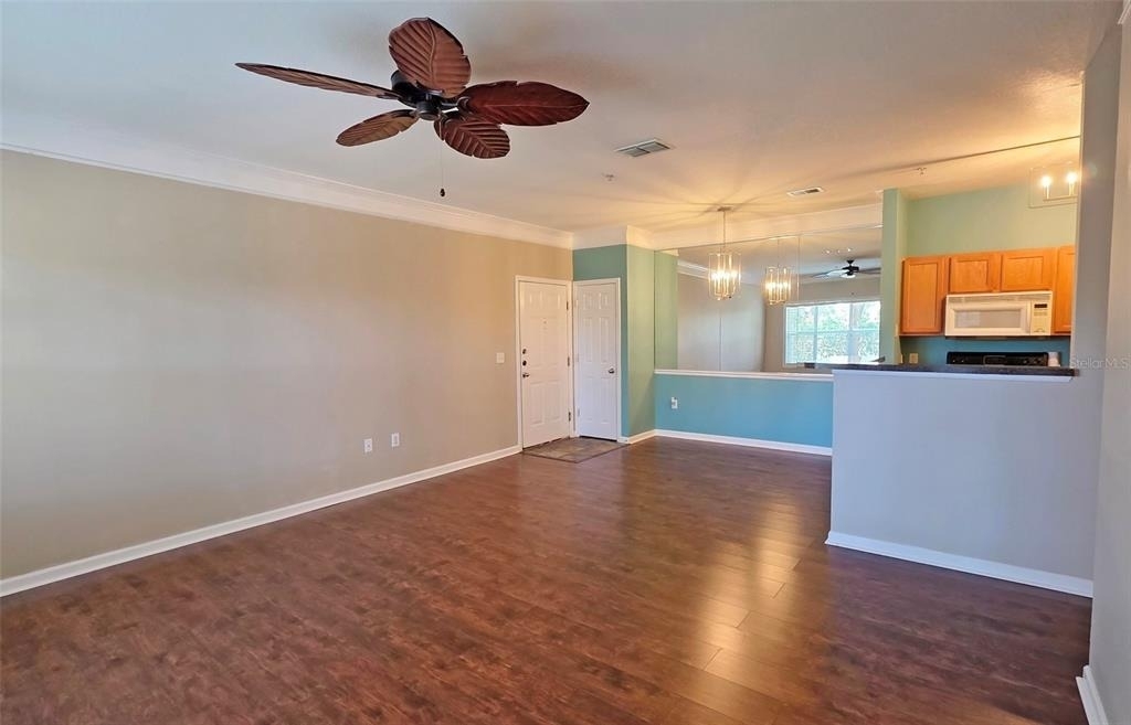 4802 51st Street W - Photo 8