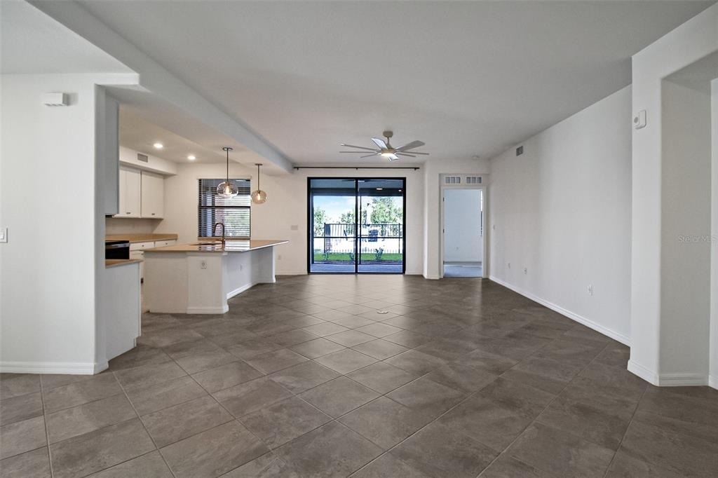 5703 N Honore Avenue - Photo 4