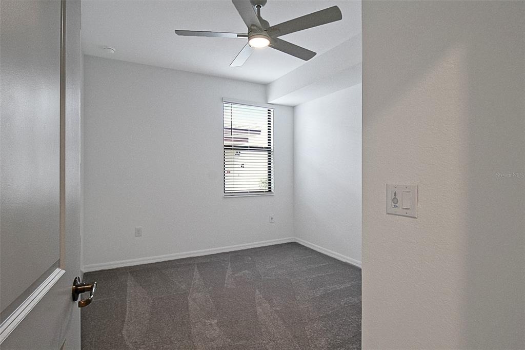 5703 N Honore Avenue - Photo 28