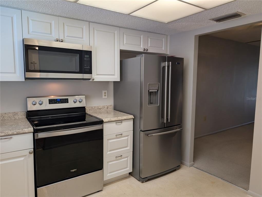 3570 Lake Bayshore Drive - Photo 5