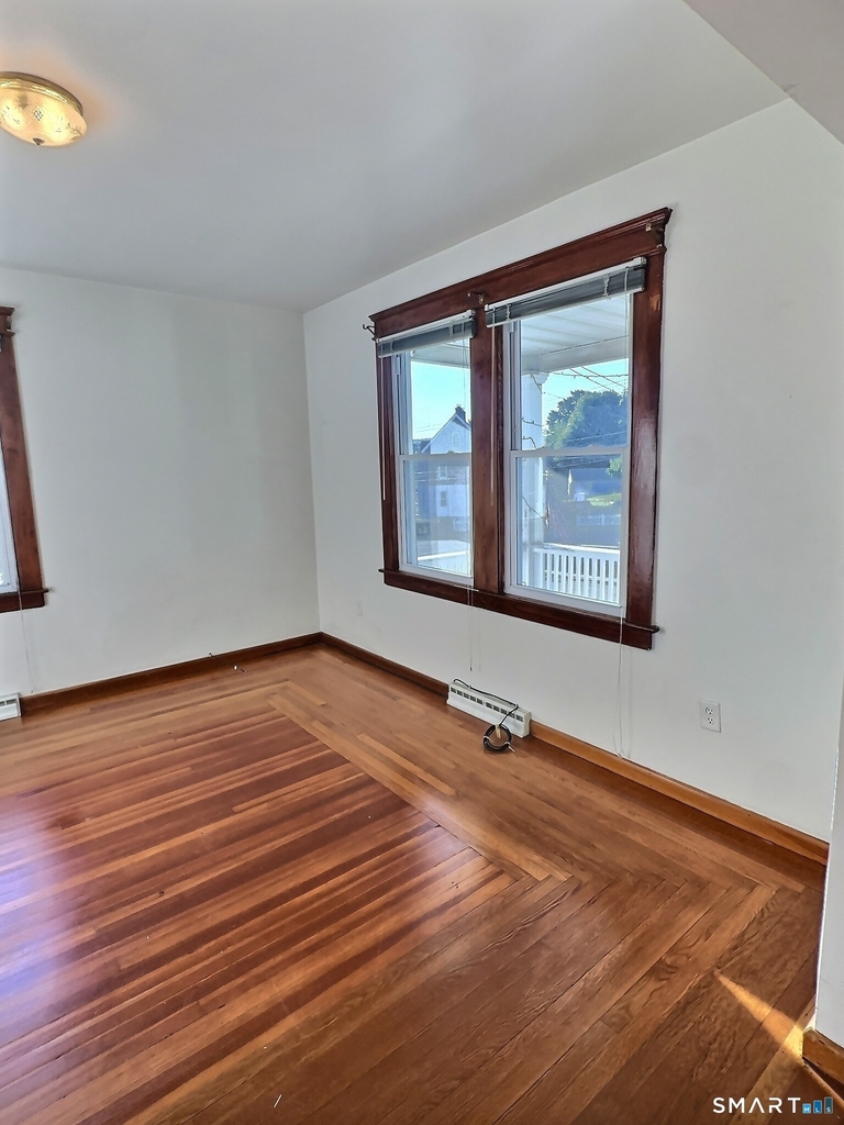 106 Myrtle Avenue - Photo 10
