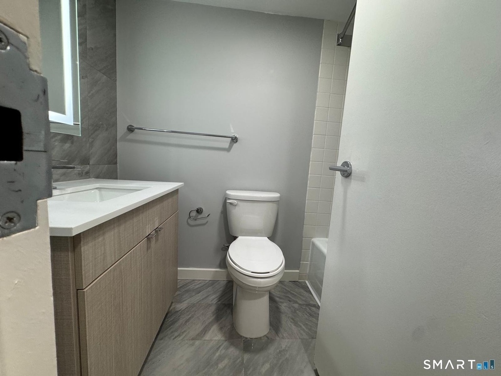 15 Farm Springs Road - Photo 6