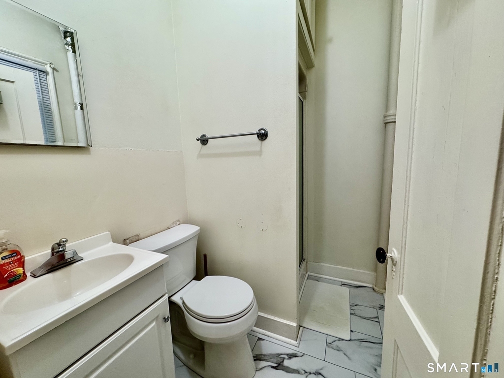 115 Turnpike Road - Photo 14
