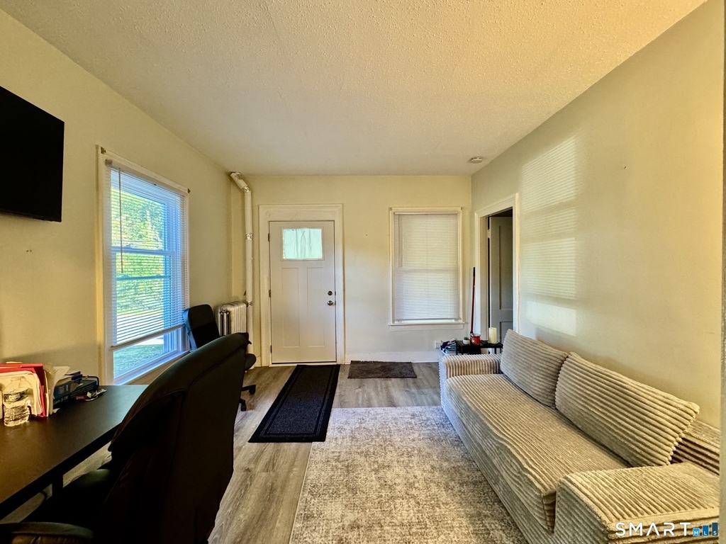 115 Turnpike Road - Photo 1
