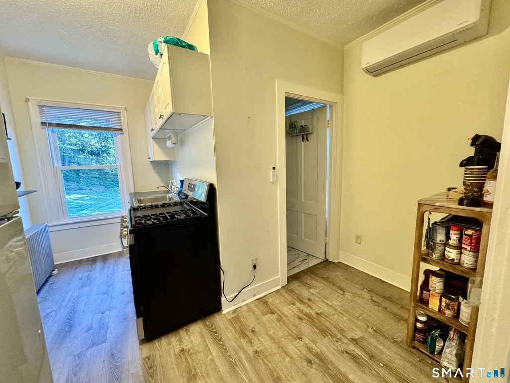 115 Turnpike Road - Photo 8