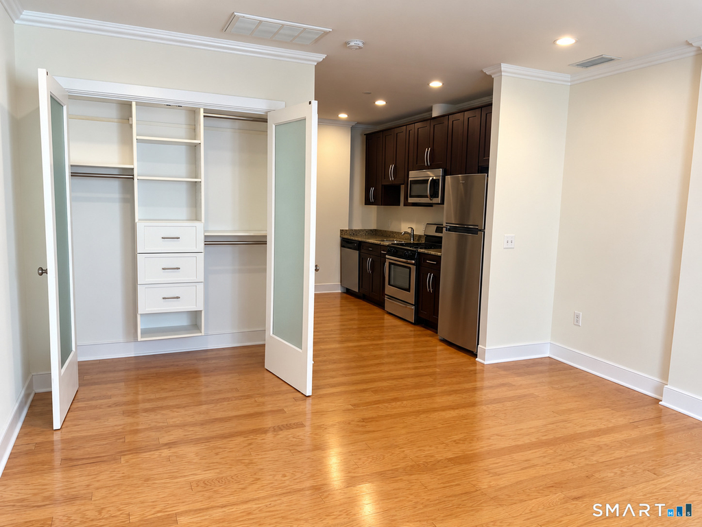 485 Summer Street - Photo 4