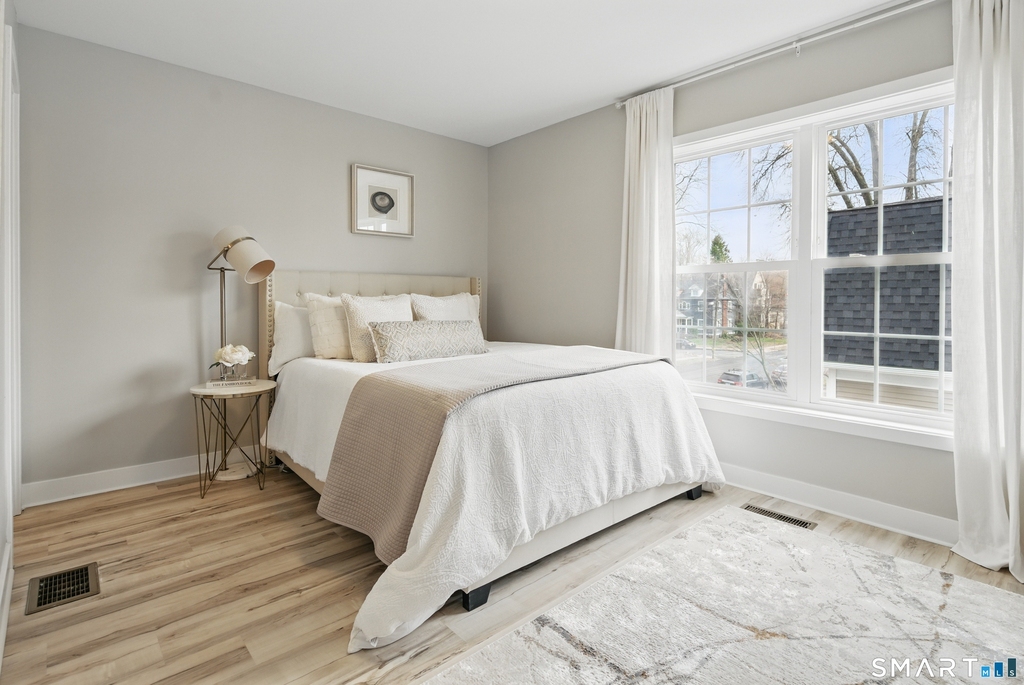 409 Prospect Avenue - Photo 9