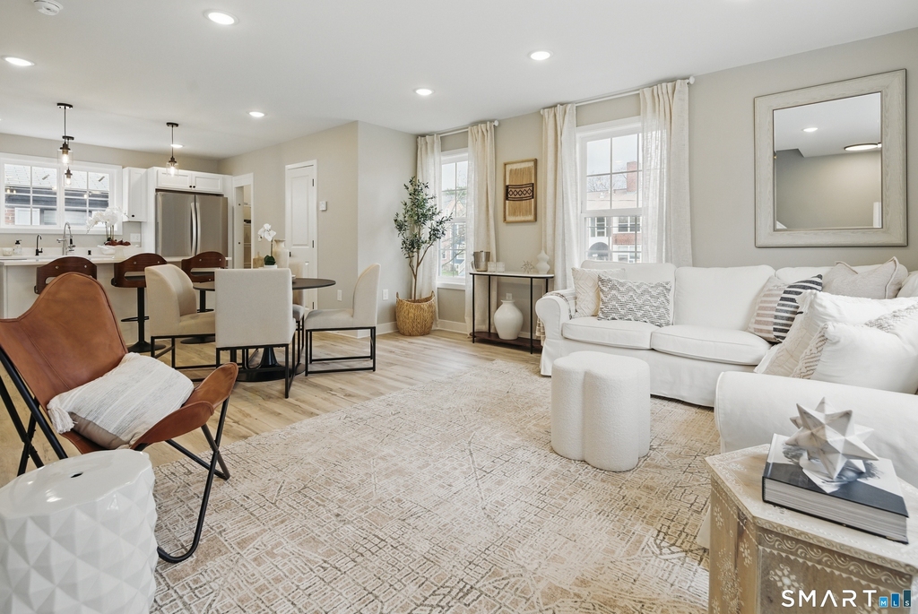 409 Prospect Avenue - Photo 4