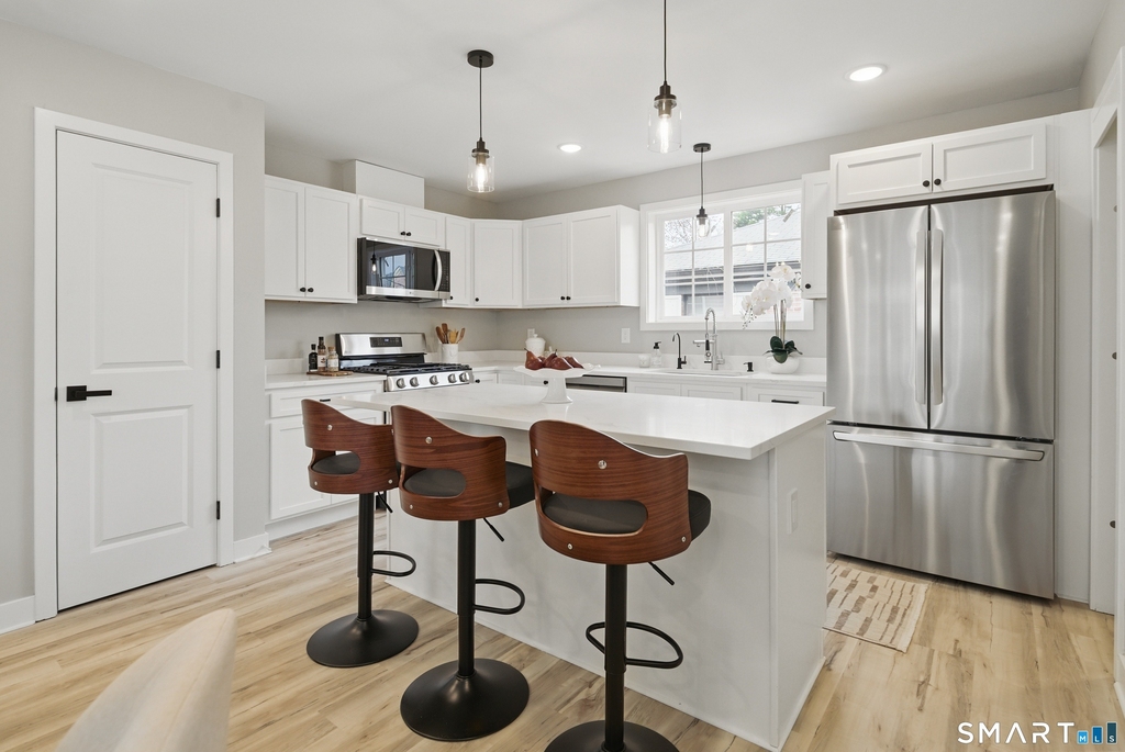 409 Prospect Avenue - Photo 6