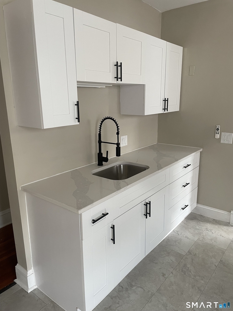 169 Madison Street - Photo 0