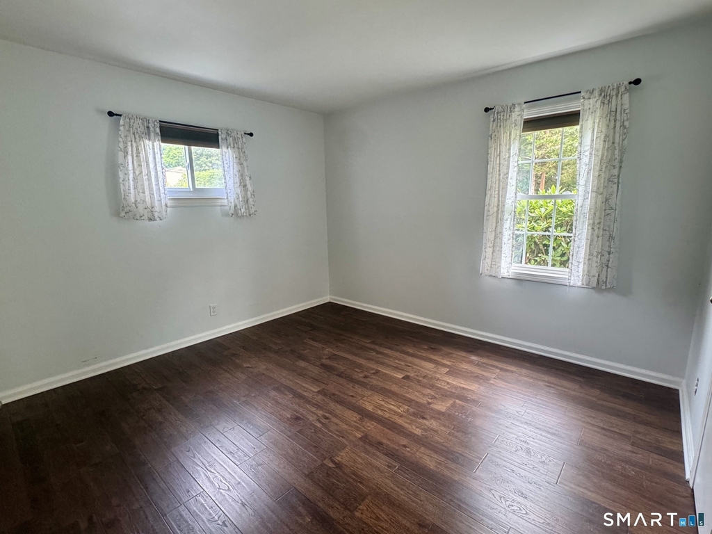 5 Bethpage Drive - Photo 13