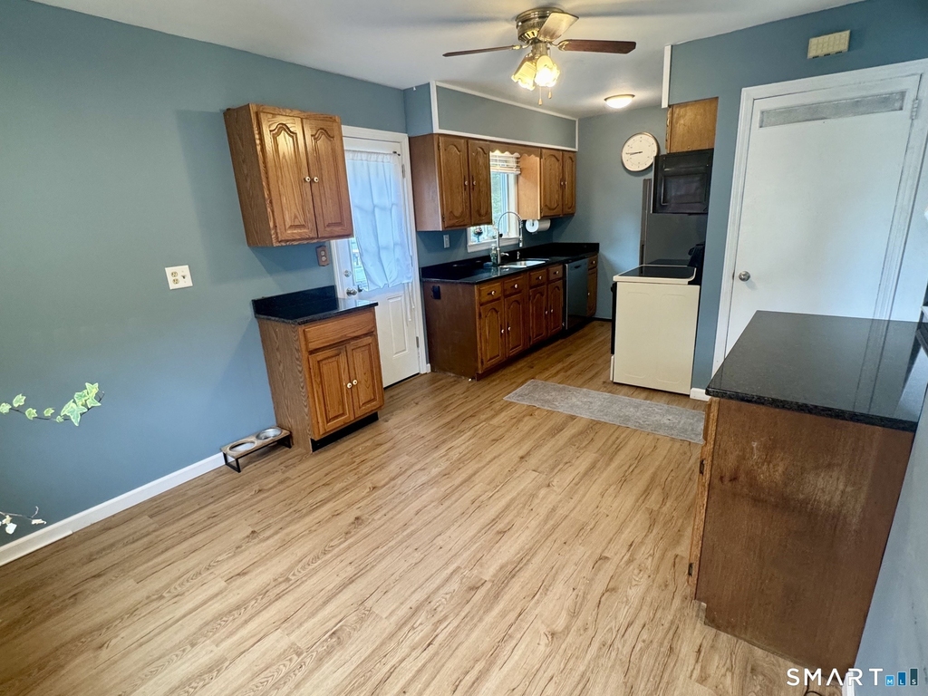 5 Bethpage Drive - Photo 5