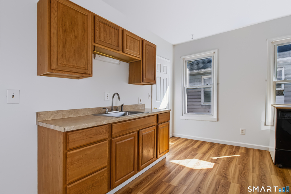 10 Glover Place - Photo 2