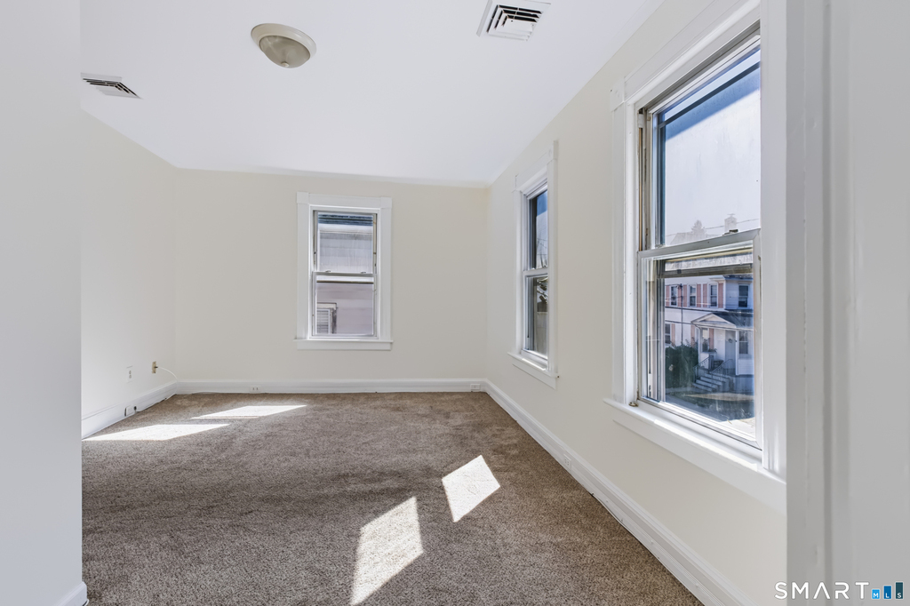 10 Glover Place - Photo 13