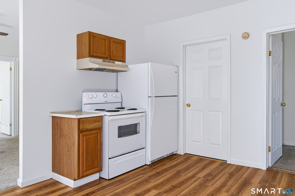 10 Glover Place - Photo 15