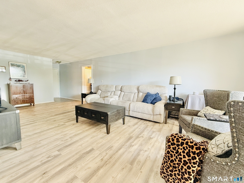 1 Strawberry Hill Court - Photo 8