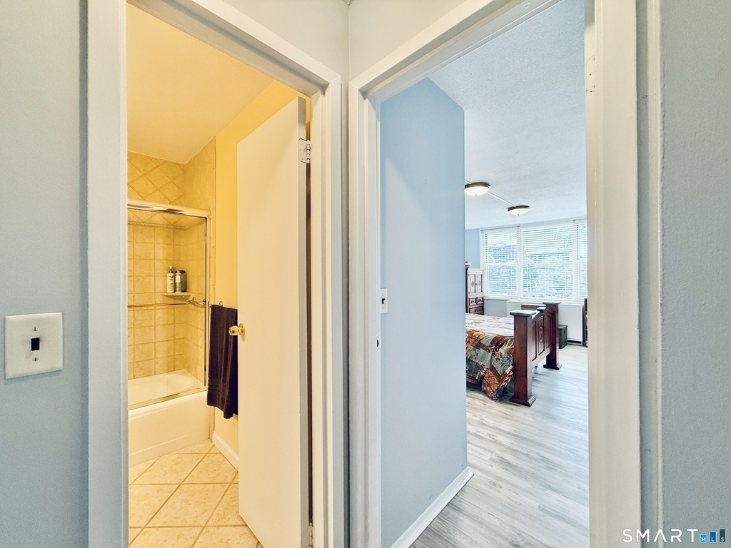 1 Strawberry Hill Court - Photo 29