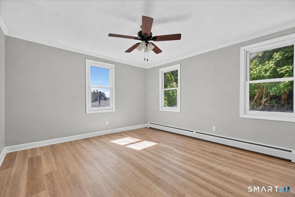 89 Hickory Street - Photo 14