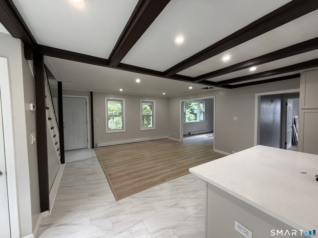 89 Hickory Street - Photo 5
