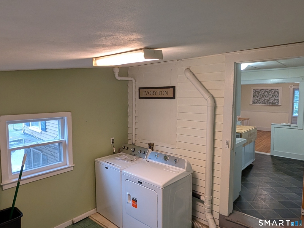 107a Main Street - Photo 2