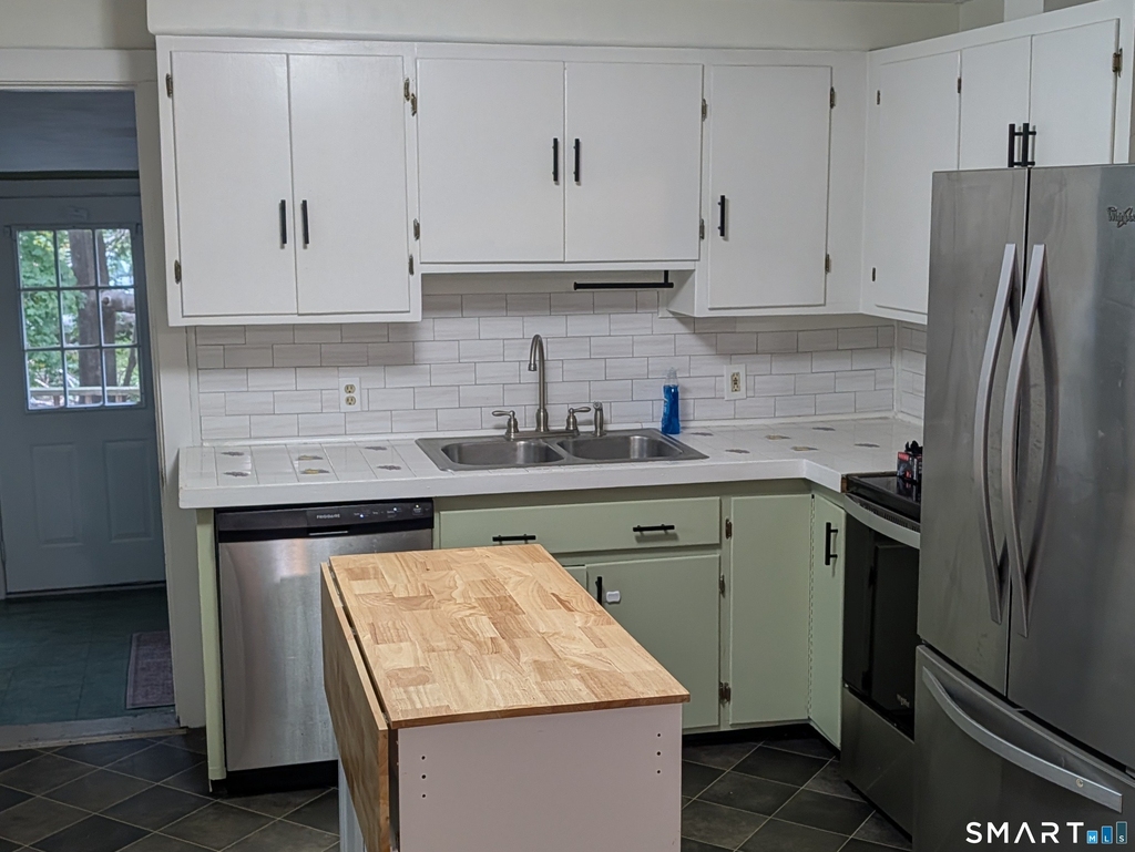 107a Main Street - Photo 1