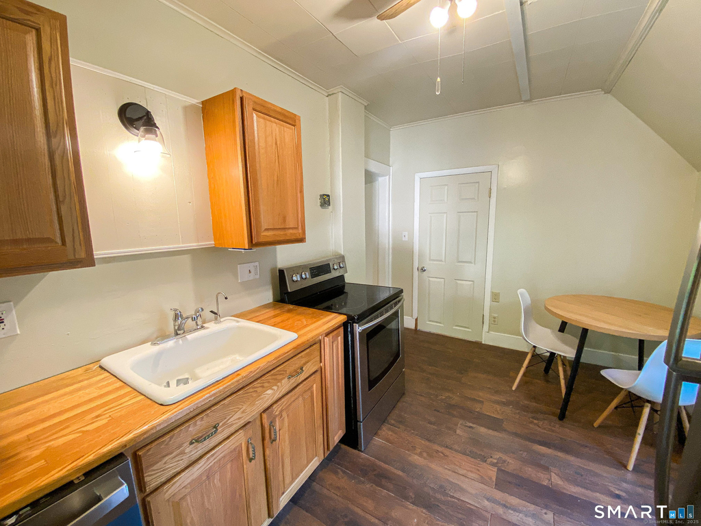 8 Park Street - Photo 9