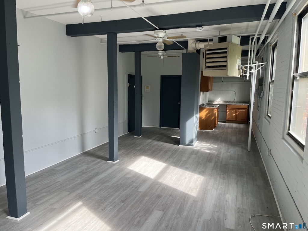 464 Pratt St Extension - Photo 3