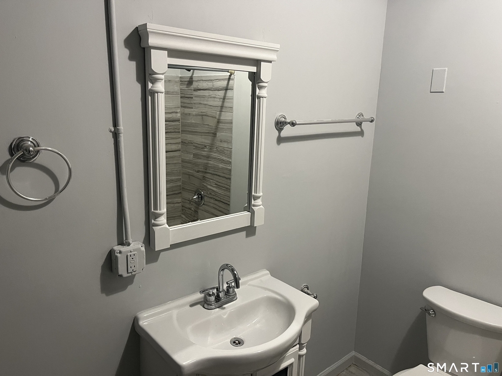 464 Pratt St Extension - Photo 5