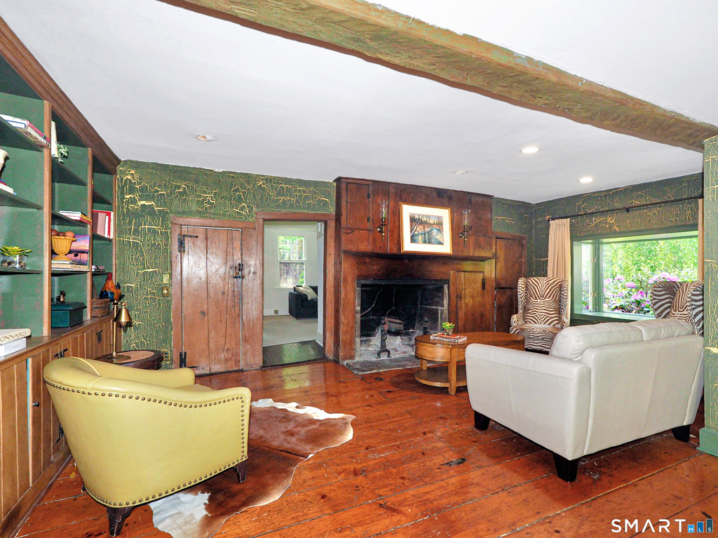1263 Westover Road - Photo 4