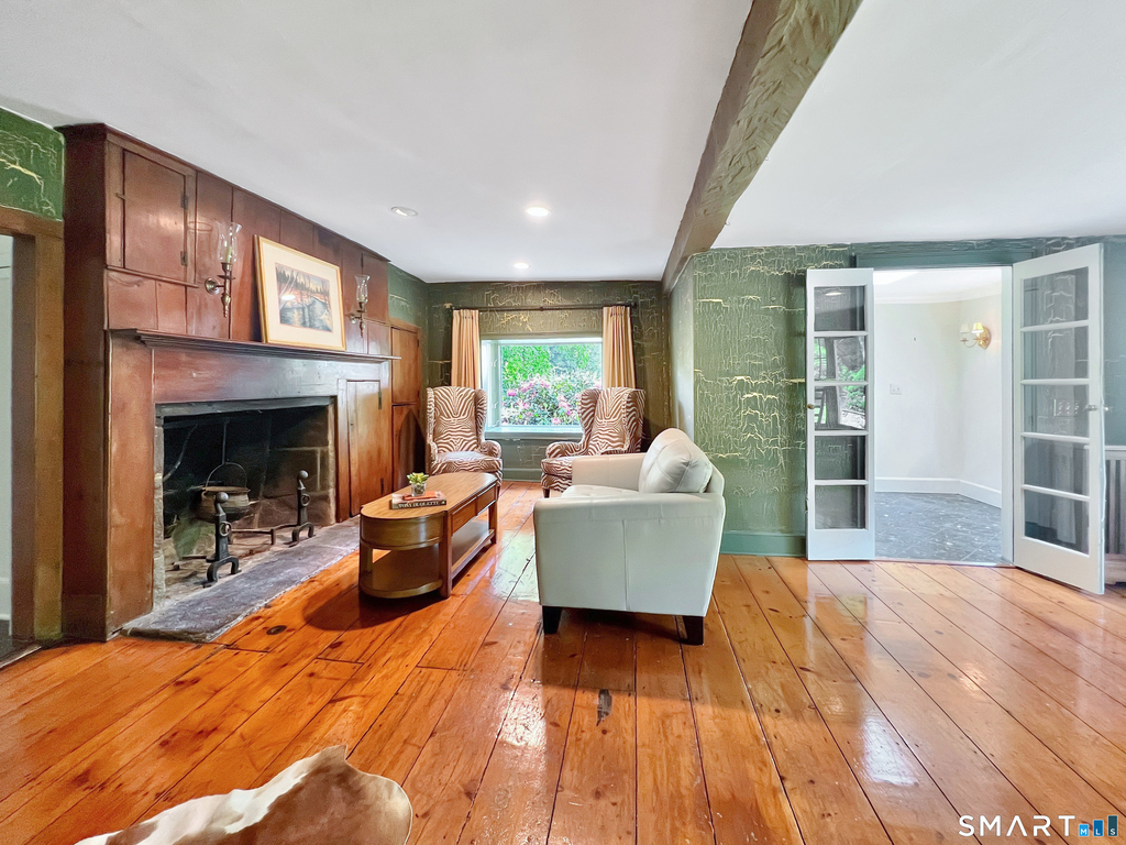 1263 Westover Road - Photo 3