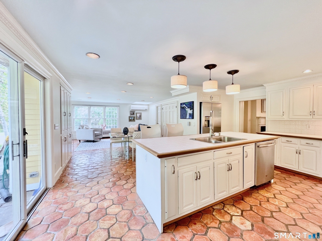 1263 Westover Road - Photo 6