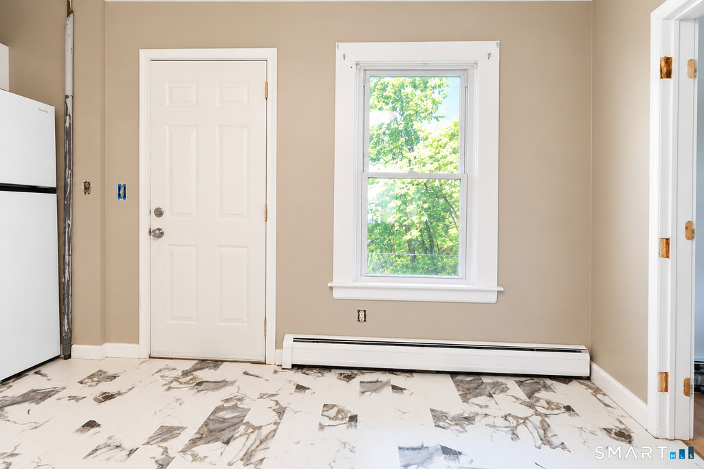 61 Asnuntuck Street - Photo 4