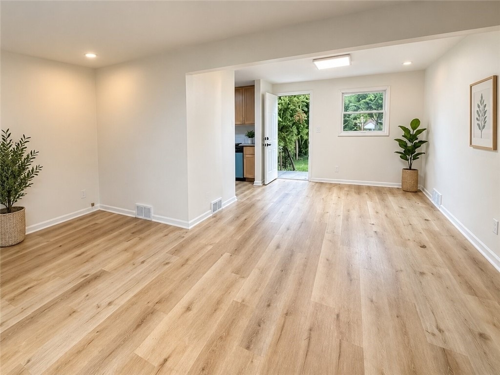 187 Howard Street - Photo 3