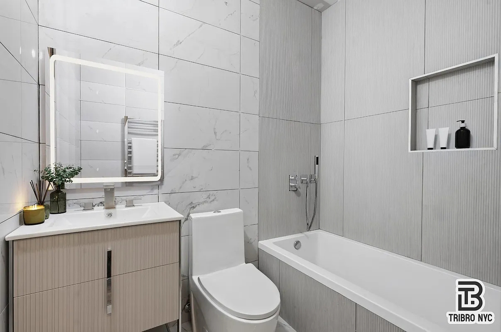 105 Berry Street - Photo 7