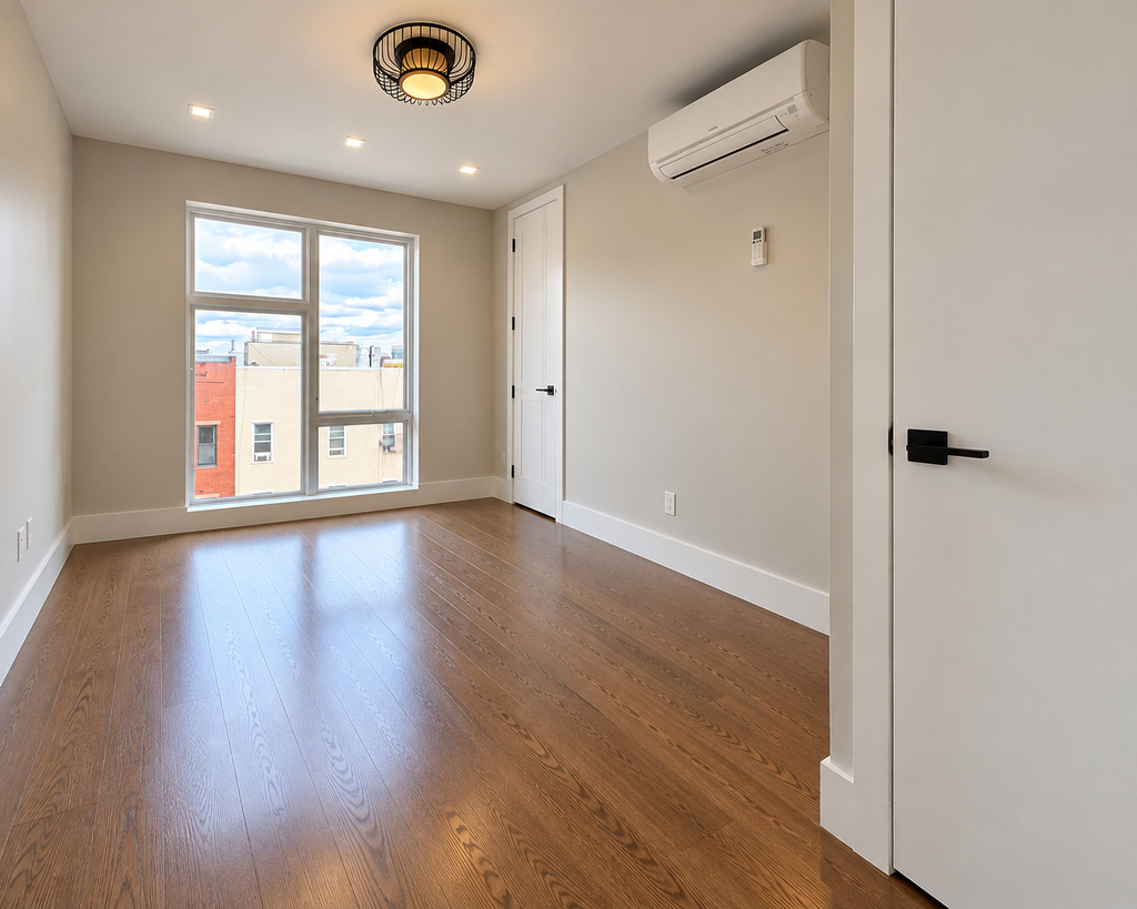 334 Evergreen Avenue - Photo 5