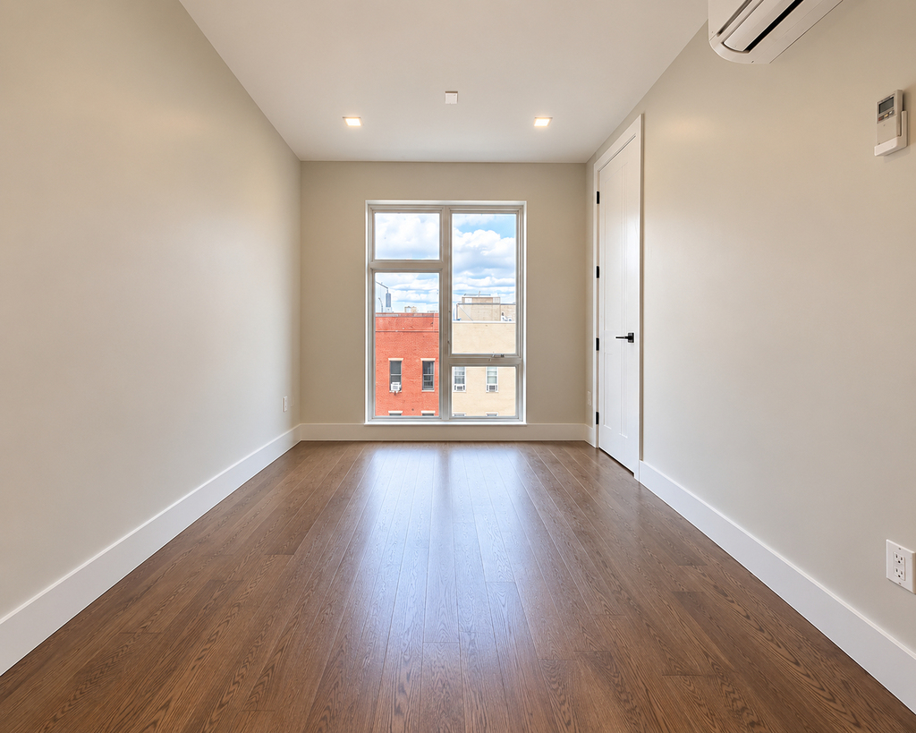 334 Evergreen Avenue - Photo 7