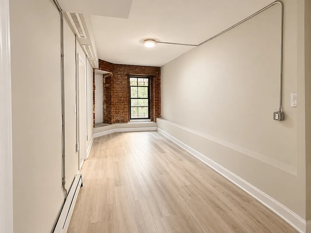 2172 Amsterdam Avenue - Photo 4
