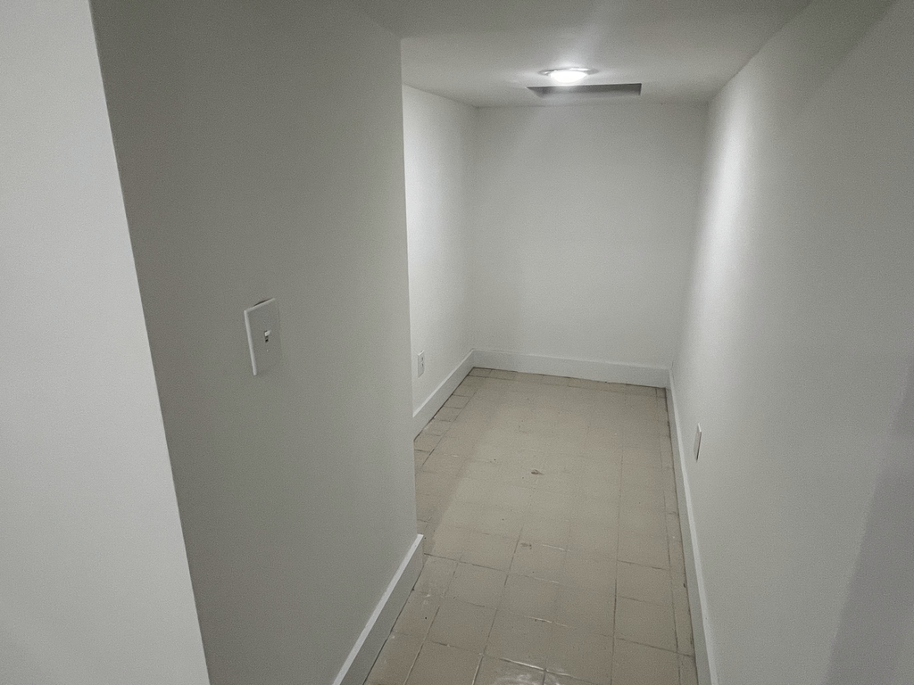 162 West 80th Street - Photo 4