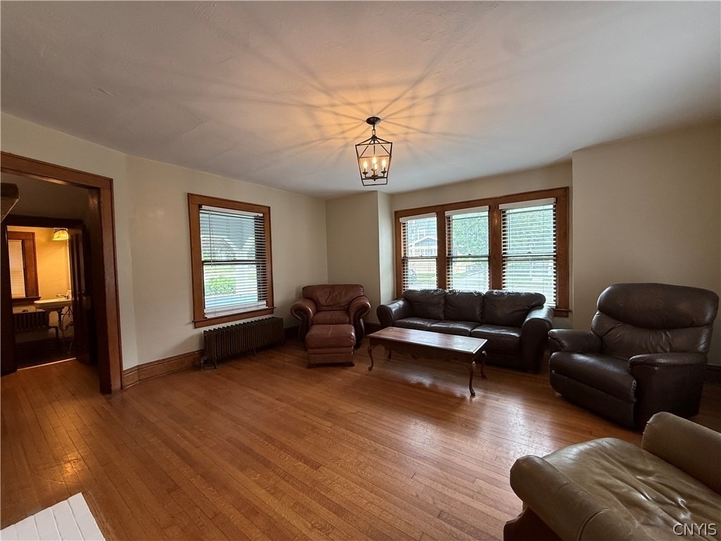936 Lancaster Avenue - Photo 3