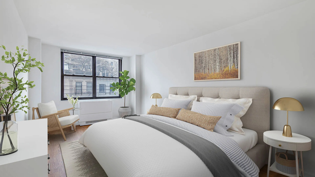 East 27th Street - Photo 1