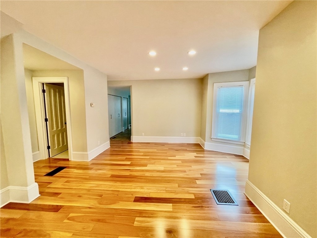 154 S Main Street - Photo 7